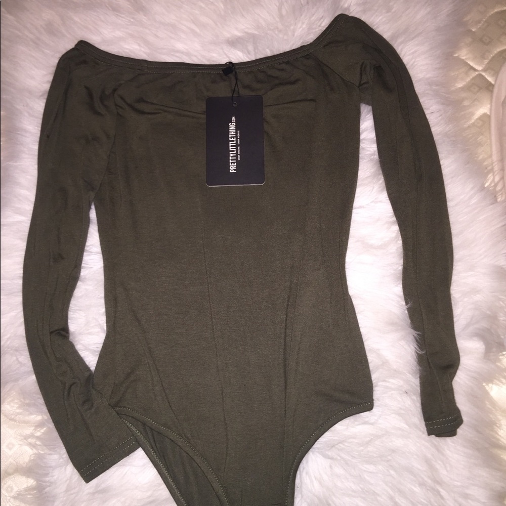 Off shoulder bodysuit